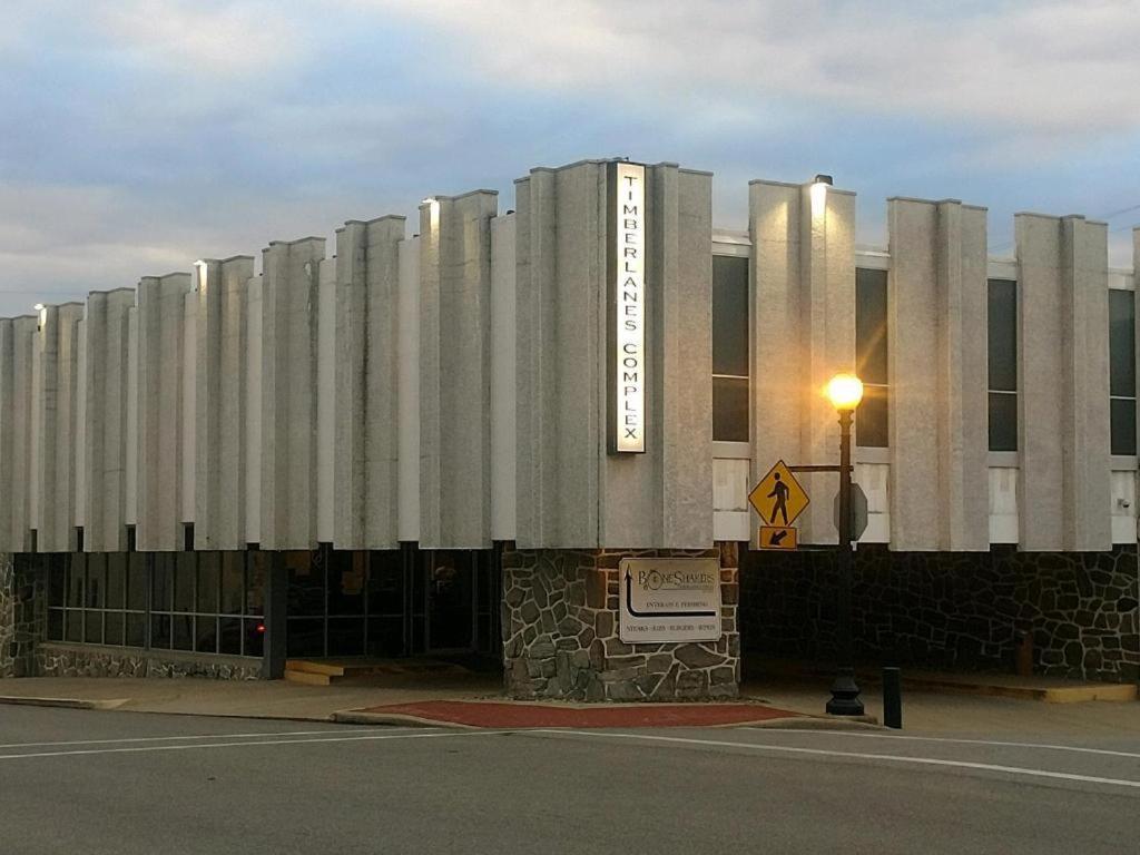 The Stables Inn & Suites Salem ภายนอก รูปภาพ