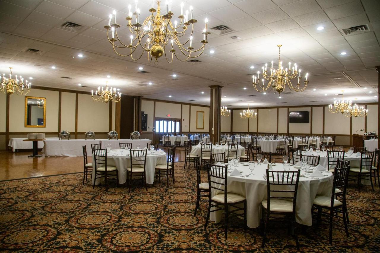 The Stables Inn & Suites Salem ภายนอก รูปภาพ
